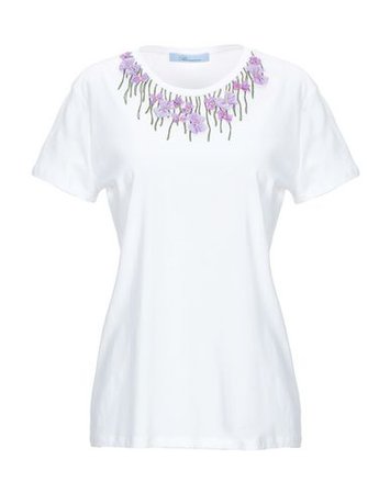 Blumarine T-Shirt - Women Blumarine T-Shirts online on YOOX United States - 12326452AM