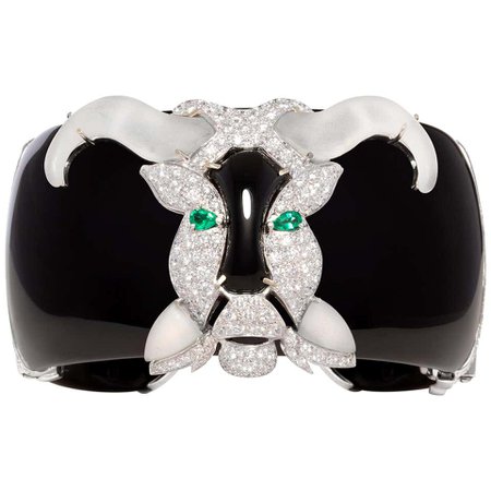 Ella Gafter Taurus Zodiac Cuff Bracelet with Diamonds For Sale at 1stDibs
