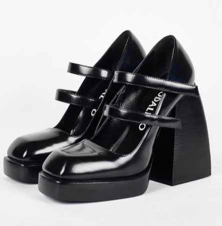black chunk heels
