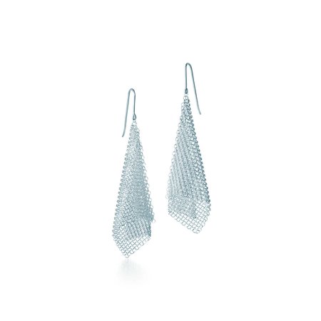 Elsa Peretti® Mesh scarf earrings in sterling silver, small. | Tiffany & Co.
