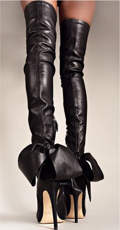 thigh high bow boots