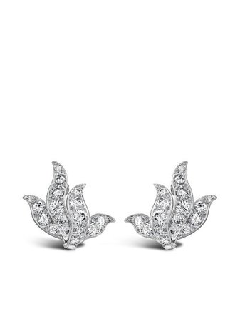 Shop silver & white Van Cleef & Arpels 1941 - 1960 platinum diamond stud earrings with Express Delivery - Farfetch