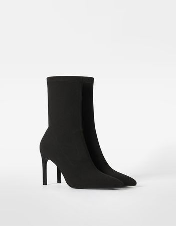 Tailored high-heel ankle boots - Boots and Ankle Boots - Women | Bershka