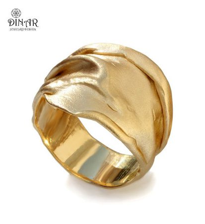 big gold ring - Búsqueda de Google