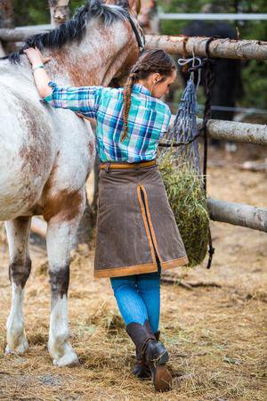 Backcountry Trail Riding Skirt- Short – Arctic Horse