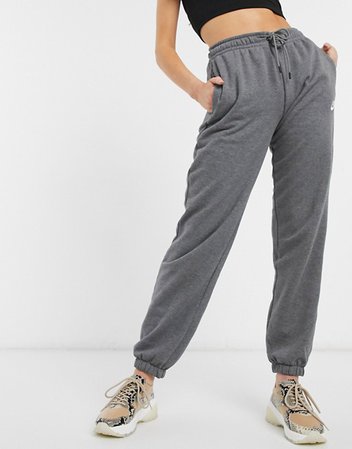 Nike charcoal gray Essentials loose fit sweatpants | ASOS