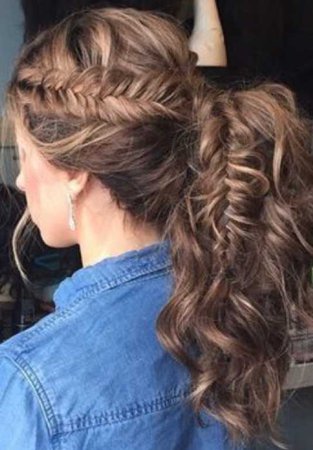 Curly hair in a ponytail