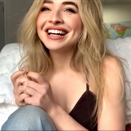 Sabrina Carpenter💕