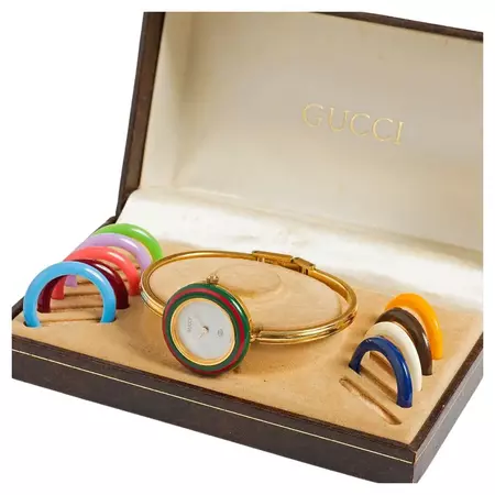 Neo Vintage Gucci Ref 1100L, 'With 10 Coloured Bezels' Excellent Condition at 1stDibs