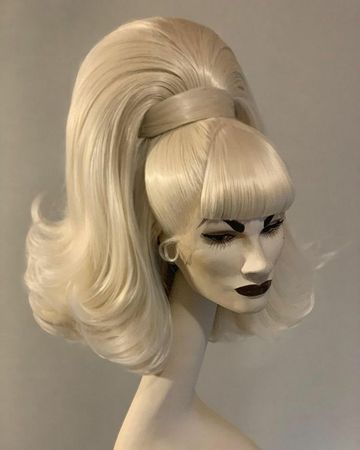 platinum blonde ponytail hair wig