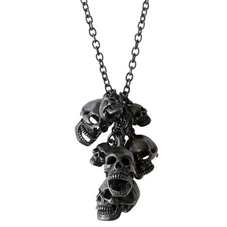 Silver League sur Instagram : Number (N)ine Multi Skull Necklace - SS06 "Welcome to the Shadow" by Takahiro Miyashita No size Details Brass metal coated with black…