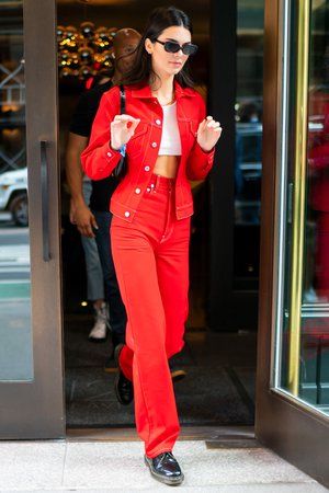 kendall jenner street style red - Buscar con Google