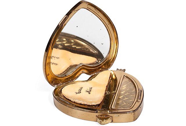 heckyeahvintagecompacts: Beautiful vintage... | sehnsucht