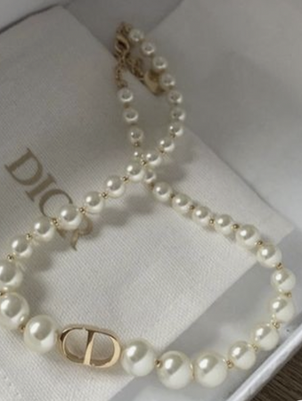 Dior peral necklace