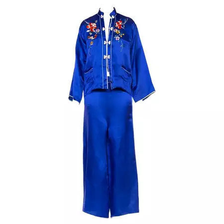 1970s Indigo Blue Silk Japanese Pajamas Ensemble With Floral Embroidery For Sale at 1stDibs | 1970s pajamas, indigo pajamas, japanese silk pajamas