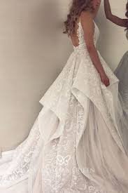 lace modern wedding dresses