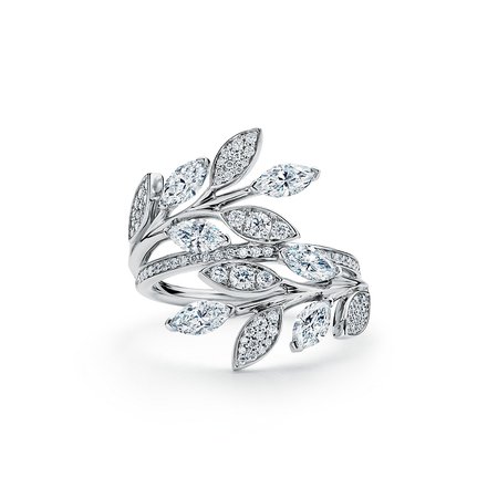 Tiffany Victoria® diamond vine bypass ring in platinum. | Tiffany & Co.
