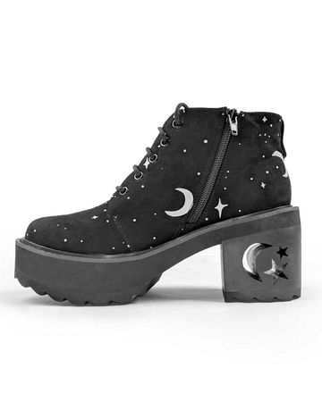 black star boots