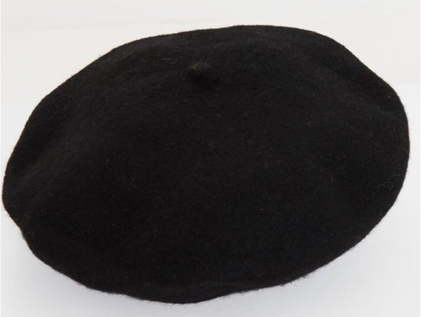beret black