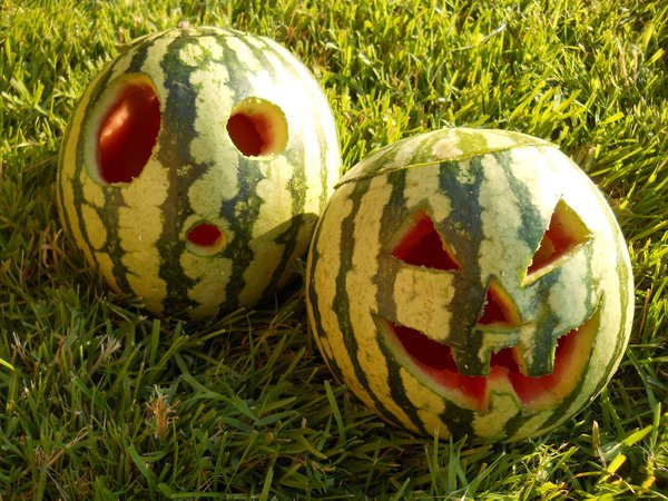 Carve jack-o-melons for Summerween! | Fall birthday, Watermelon art, Gravity falls