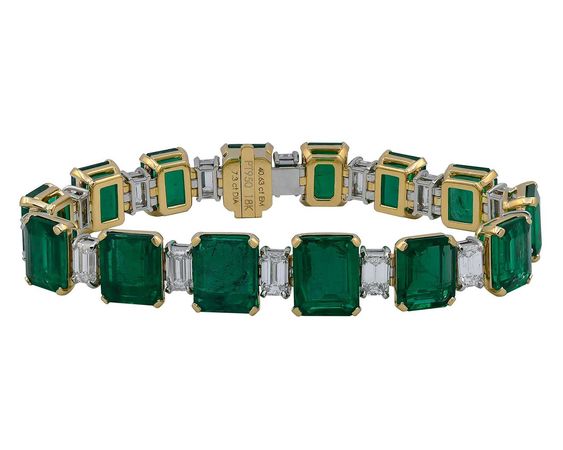 Spectra Fine Jewelry, 40.63 Carat Emerald Diamond Bracelet For Sale at 1stDibs