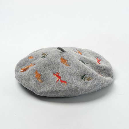 Bunny & Squirrel Embroidered Beret (3 Colors) – Megoosta Fashion