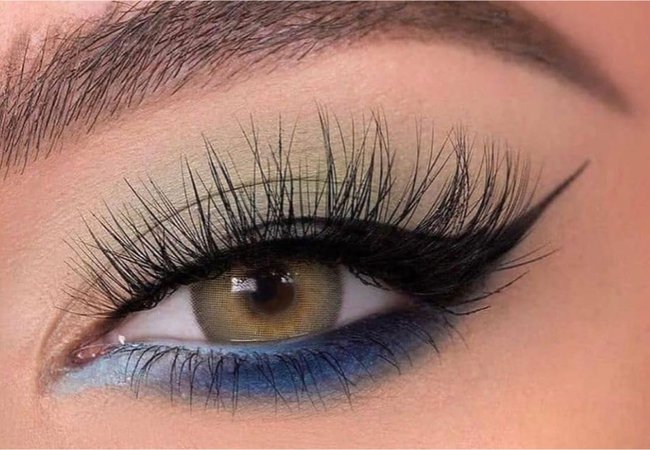 Green&blue eye makeup