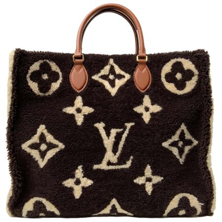 Louis Vuitton Onthego Shearling Teddy Limited Edition GM Tote Bag