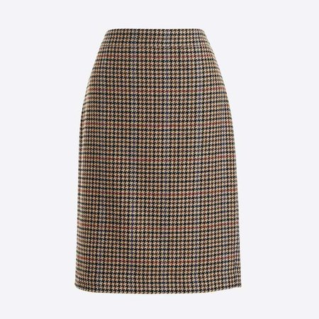 Pencil skirt in houndstooth