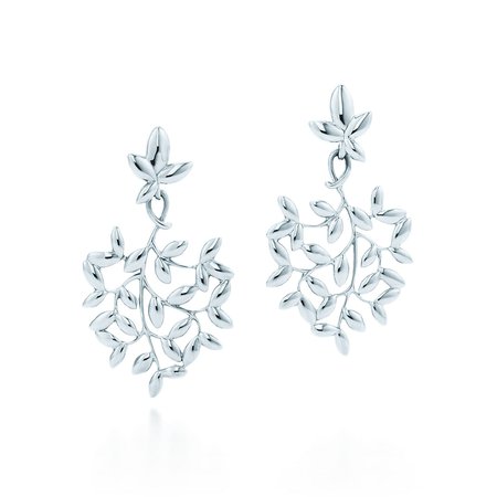 Paloma Picasso® Olive Leaf drop earrings in sterling silver, small. | Tiffany & Co.