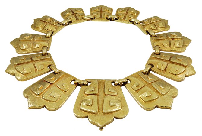 Chinese Shield Necklace – David Webb
