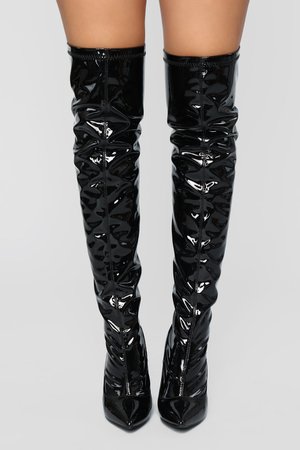 See That Glare Heeled Boot - Black