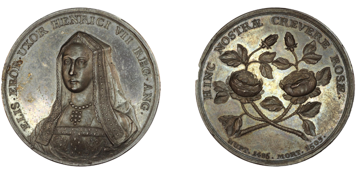 Medals of Elizabeth of York by Daniel Friedrich Loos (18th century). The latin inscription says: ‘Elizabeth of York wife of Henry VII Queen of England’ (obverse) and ‘Hence have our roses grown’ (reverse).