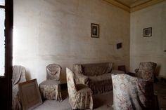 Exploring Cairo's Ghost Mansions