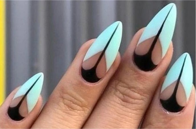 Blue / Black nails