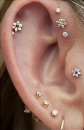 Earings for Left ear