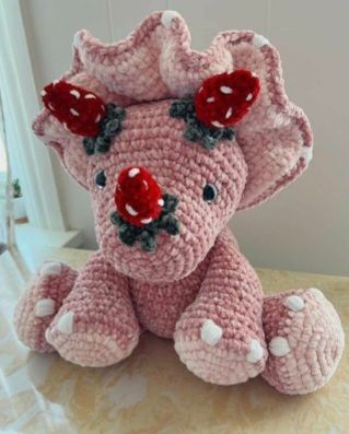crochet strawberry dino