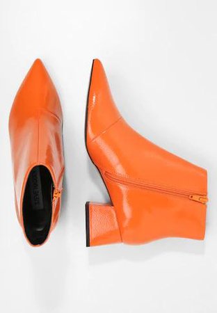 Steve Madden Zyppa - Ankle Boots Women Orange Shoes Classic Official Online Website [WomenST311N04I-H11] - $77.86 : Steve Madden Boots Cheap Online, Find Our Latest & Best Promotions