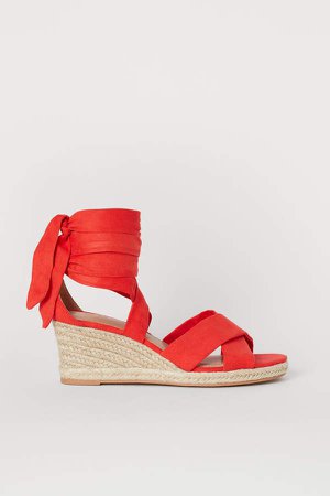 Wedge-heeled Sandals - Red
