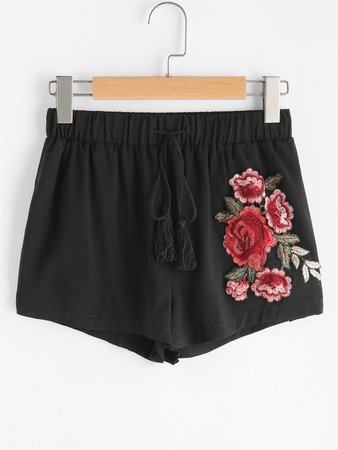 Rose Applique Tasseled Drawstring Shorts