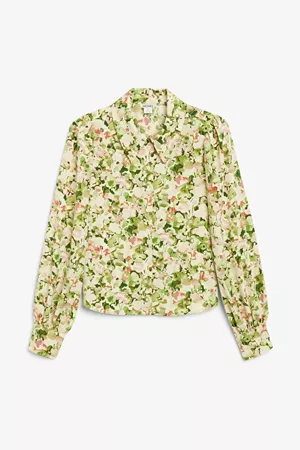 Painted flowers puff sleeve blouse - Green floral print - Monki WW