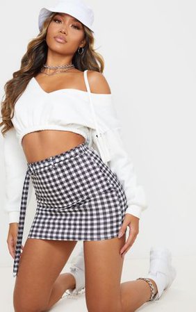 Black Check Belted Mini Skirt | Skirts | PrettyLittleThing