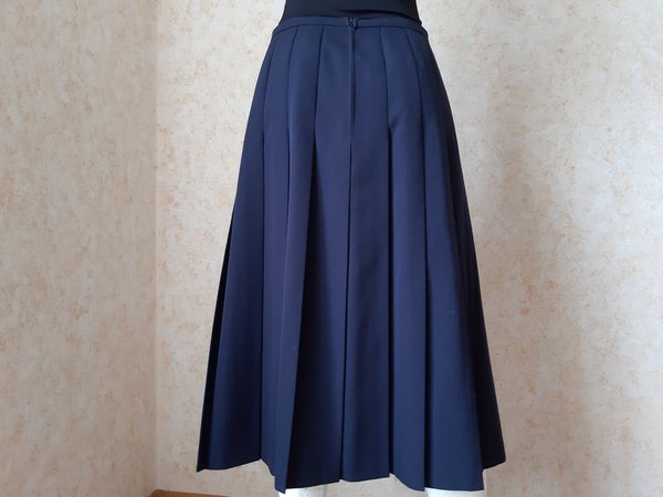 pleated navy wool skirt