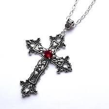 gothic cross necklace big 04