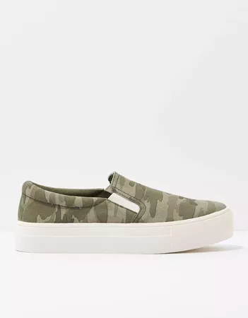 AE Camo Slip On Sneaker green