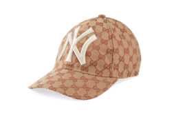 Baseball hat with NY Yankees™ patch in Brick red and beige Original GG canvas | Gucci Men's Baseball Caps