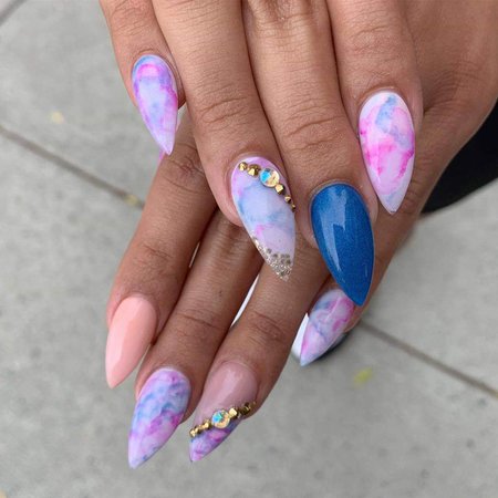 cotton candy nail art