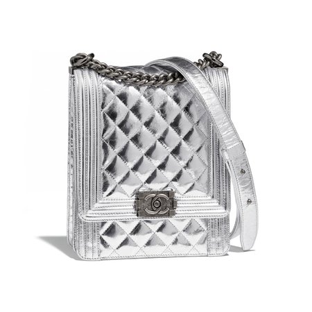 We've Got Over 100 Pics + Prices of Chanel’s Nautical-Inspired Cruise 2019 Bags - PurseBlog