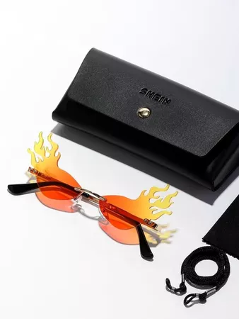 Is That The New Guys Fire Shaped Lens Fashion Glasses ??| ROMWE USA