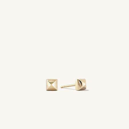 Square Pyramid Stud Earrings | Mejuri
